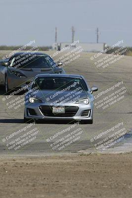 media/Oct-21-2023-Speed Ventures (Sat) [[ddf75163c5]]/Yellow/Grapevine/